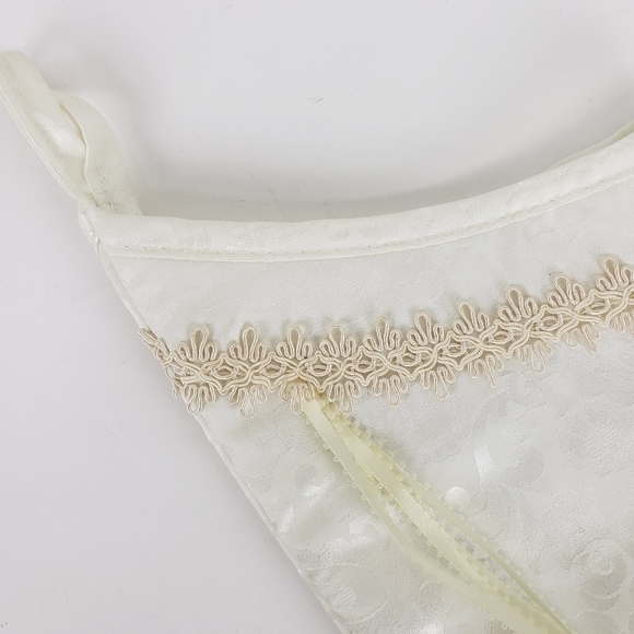 𝅺VICTORIAN Damask Ribbon Trim‎ Christmas Stocking - Picture 9 of 11